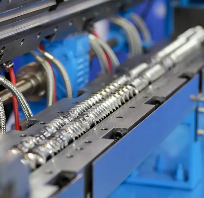 Dviejų sraigtų putų granuliatoriaus darbo procesas ir naudojimo atsargumo priemonės